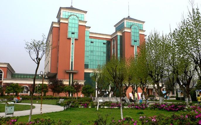 学校日皮视频APP苹果下载设备