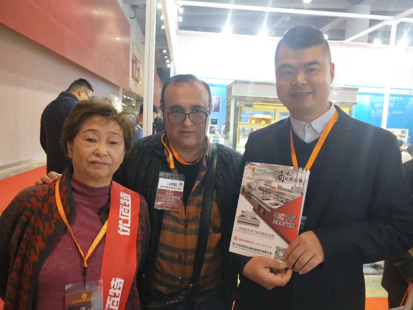 日皮视频软件下载25届广州酒店日皮视频APP苹果下载设备中展日皮视频APP苹果下载油烟净化一体机照片6