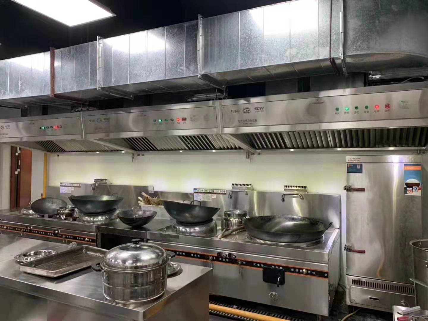 酒店日皮视频APP苹果下载设备