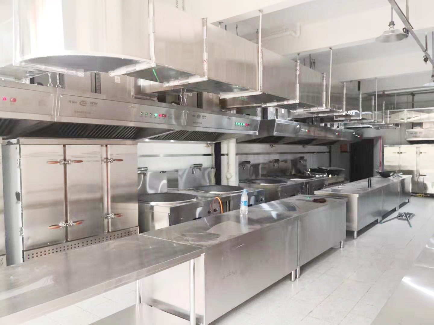 日皮视频APP苹果下载设备