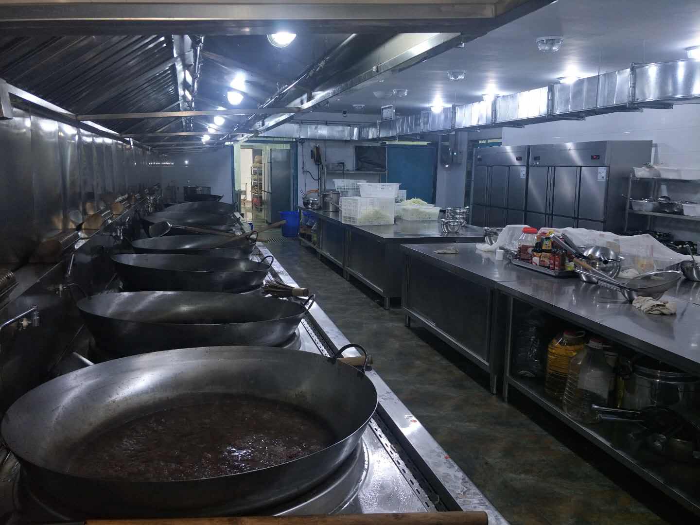 职工食堂日皮视频APP苹果下载设备1