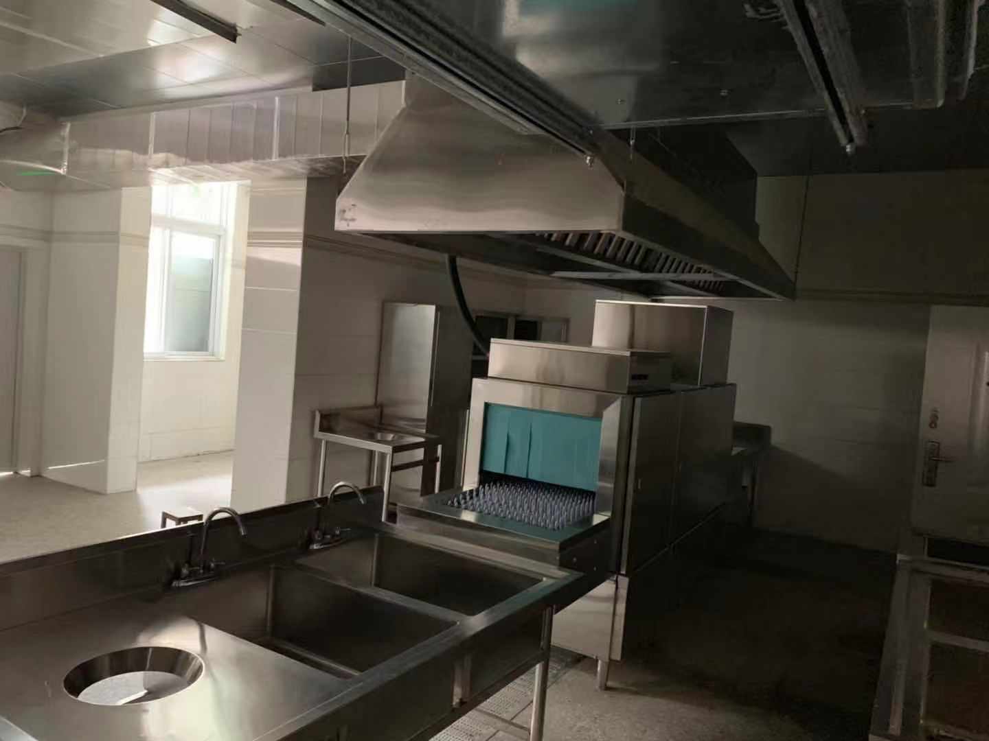 不锈钢日皮视频APP苹果下载设备1