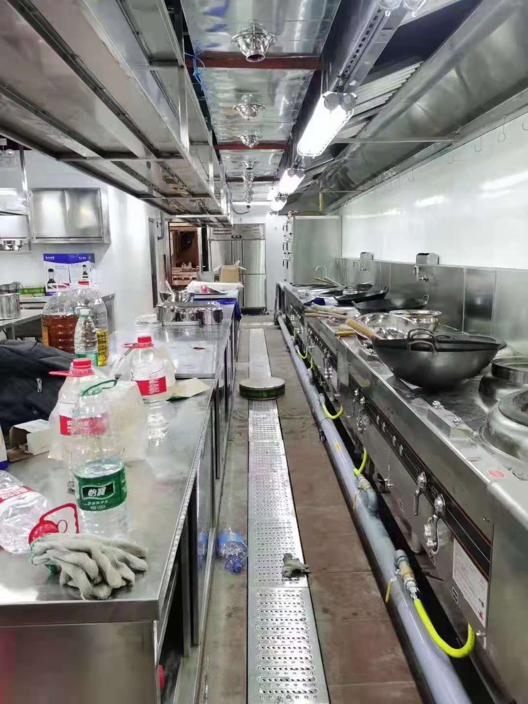 学校食堂日皮视频APP苹果下载设备2