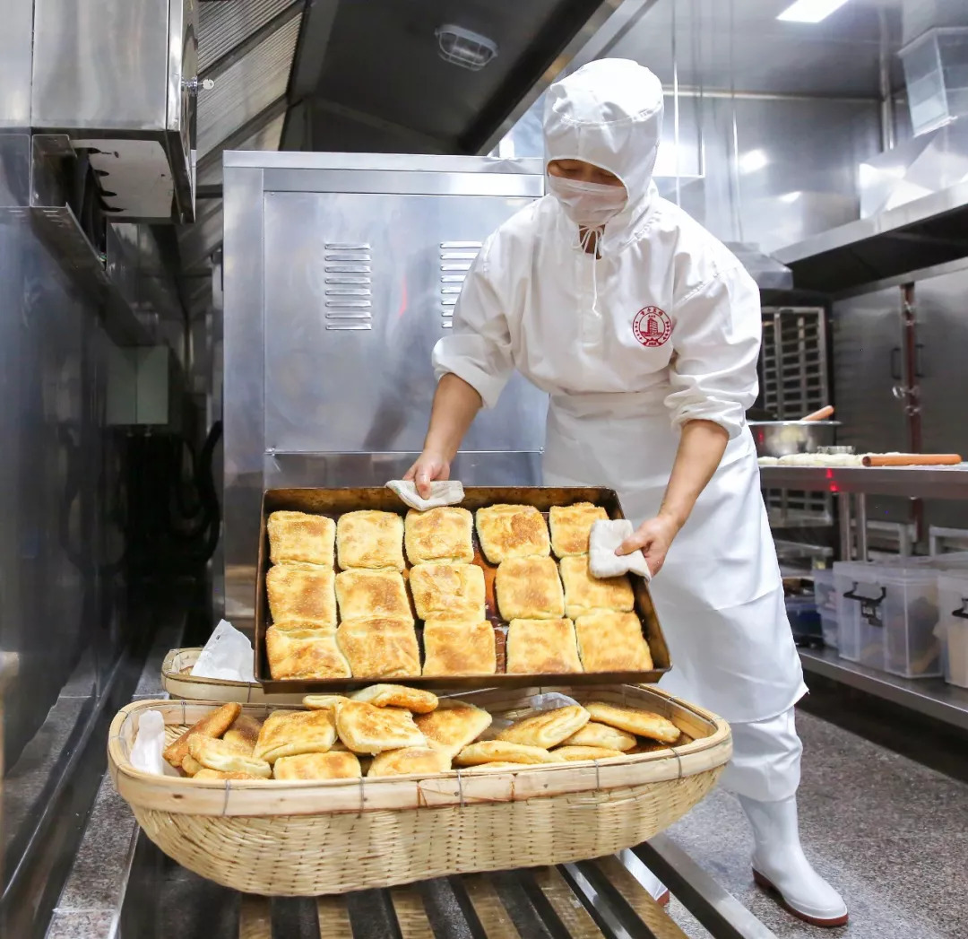 中央日皮视频APP苹果下载设备