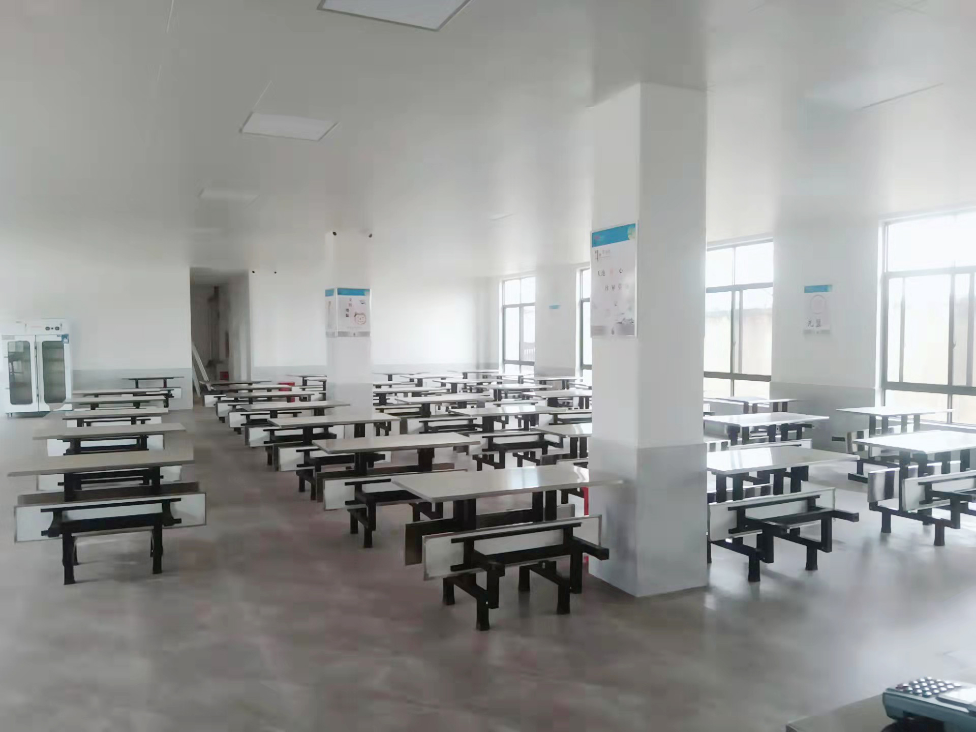 大型学校日皮视频APP苹果下载设备