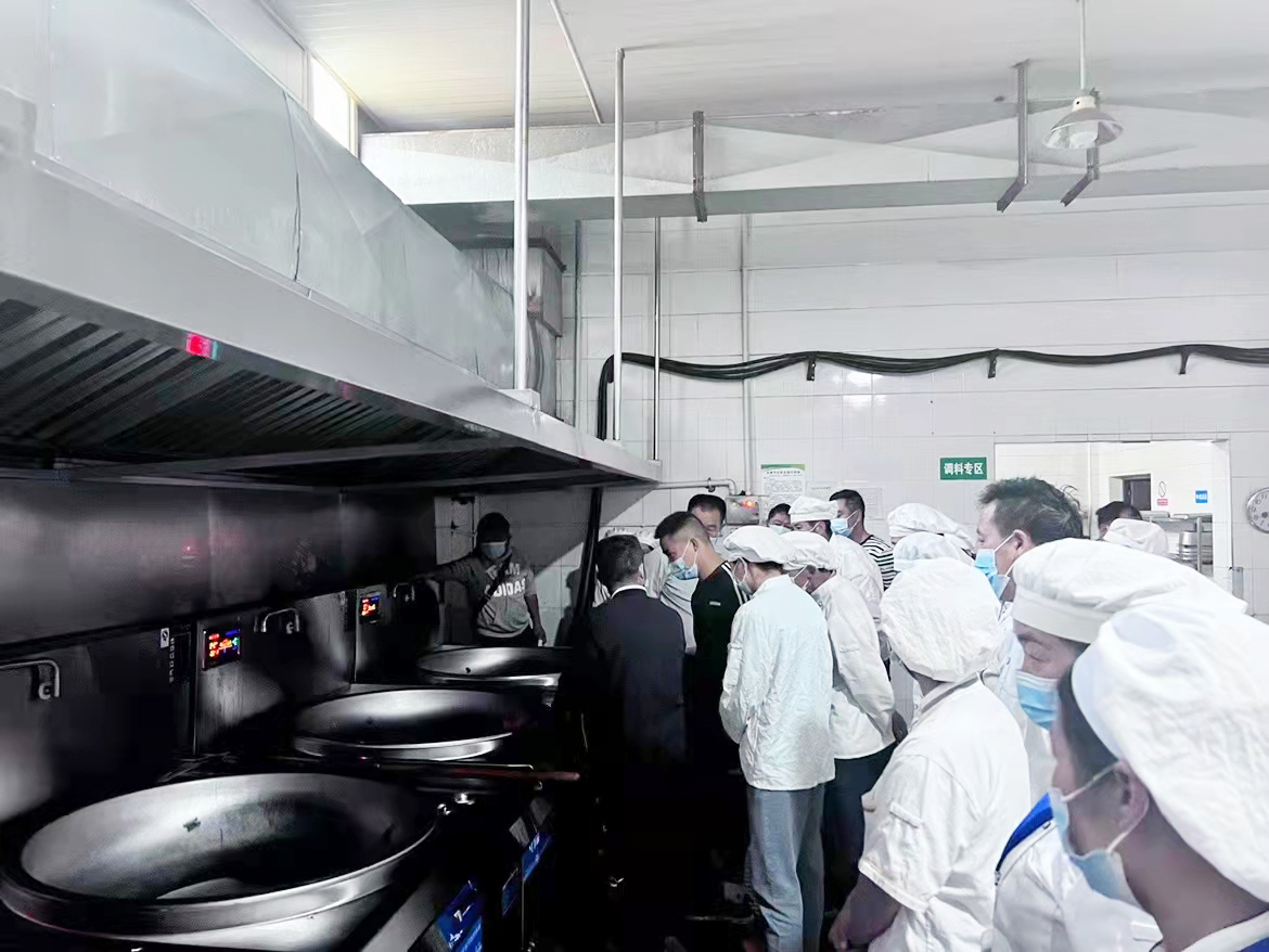 员工食堂日皮视频APP苹果下载设备