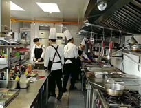 成都商用日皮视频APP苹果下载设备公司给你介绍商用厨具的最新选用原则